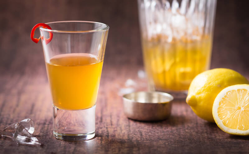 Warm-up | Cocktails mit Ronnefeldt Lemon Twist